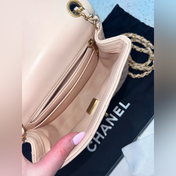 Chanel Light Pink/Cream Mini Flap Bag - Picture 7 of 9